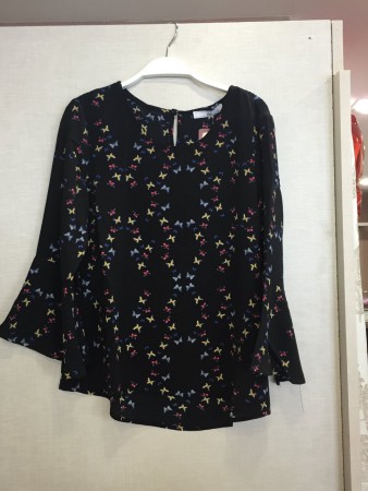 Blusa mariposas